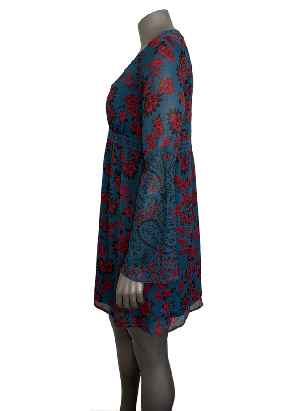 Abercrombie‎ & Fitch Babydoll Dress M Blue Floral Layered Crochet Empire Waist - Picture 2 of 8